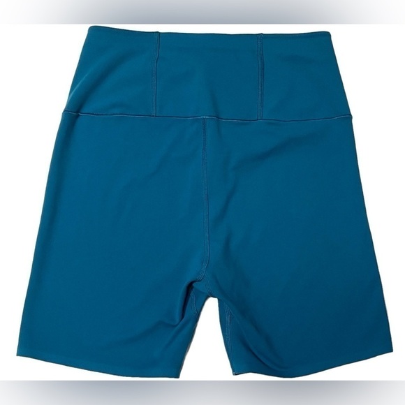 Uniqlo AIRism Soft Biker Shorts Women’s Size Small Waist 26-27 Quick Dry pocket - Picture 2 of 16